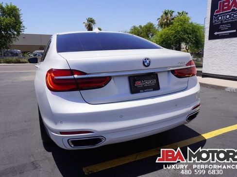 Used 2018 BMW 750i RWD image 60