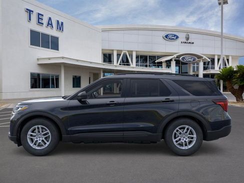 New 2026 Ford Explorer Active image 3