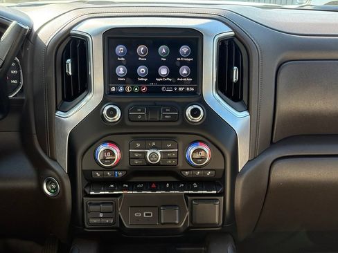 Used 2022 GMC Sierra 1500 SLT w/ SLT Premium Plus Package AWD/4WD image 11