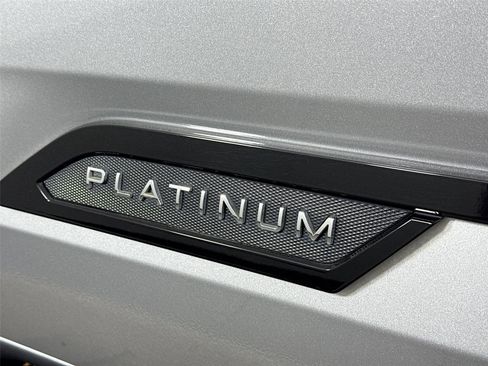 Used 2023 Toyota Tundra Platinum image 15