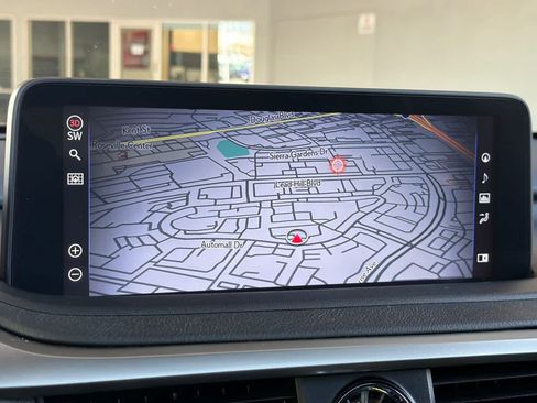 Certified 2022 Lexus RX 450h AWD w/ Luxury Package image 21