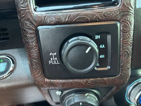 Used 2020 Ford F150 King Ranch w/ Equipment Group 601A Luxury AWD/4WD image 24