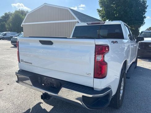 Used 2021 Chevrolet Silverado 1500 LT AWD/4WD image 5