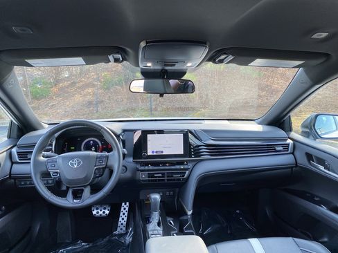 Certified 2025 Toyota Camry SE image 19