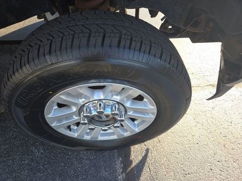 Used 2019 Ford F250 XLT image 28