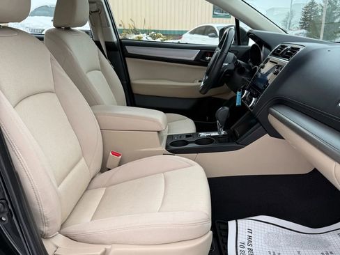 Used 2019 Subaru Legacy 2.5i Premium image 9