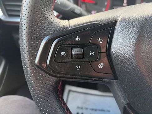 Used 2023 Chevrolet TrailBlazer RS image 19