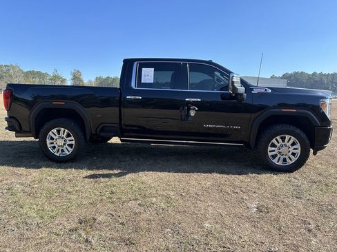 Used 2022 GMC Sierra 2500 Denali w/ Denali Ultimate Package image 4