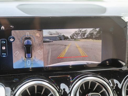 New 2026 Mercedes-Benz GLB 250 4MATIC image 22