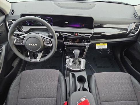New 2026 Kia Seltos S image 19