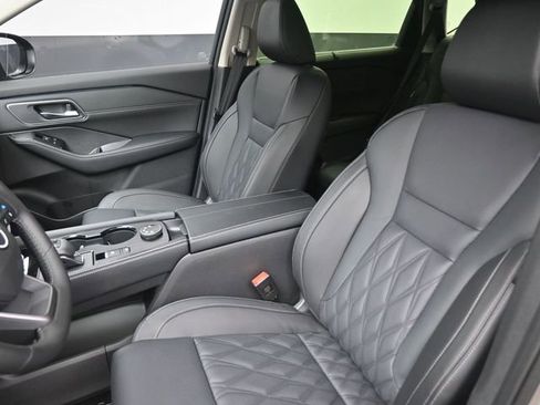 New 2026 Nissan Rogue Platinum w/ Platinum Premium Package image 33