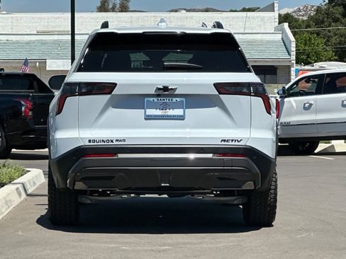 New 2026 Chevrolet Equinox ACTIV AWD/4WD image 5