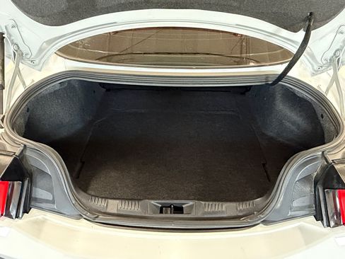 Used 2024 Ford Mustang Coupe RWD image 13