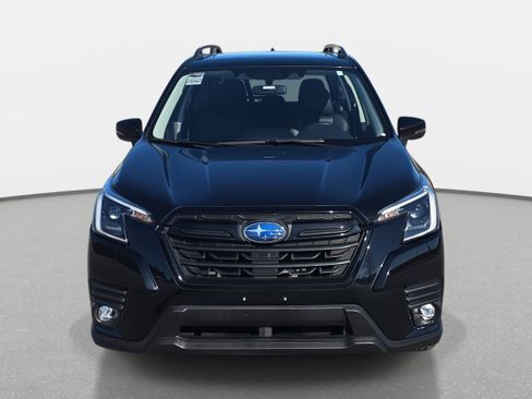 Used 2024 Subaru Forester Limited image 2