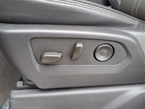 Used 2025 Chevrolet Silverado 3500 High Country w/ High Country Premium Package image 14