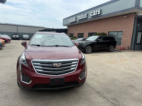 Used 2017 Cadillac XT5 FWD image 8
