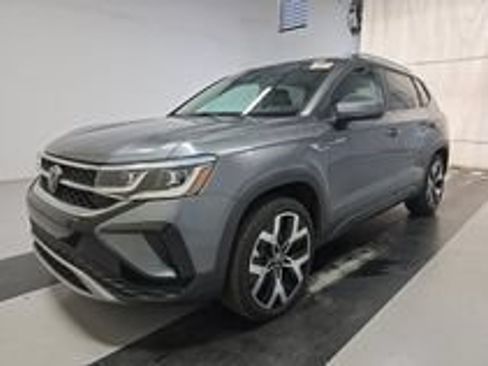 Used 2023 Volkswagen Taos SEL AWD/4WD image 19