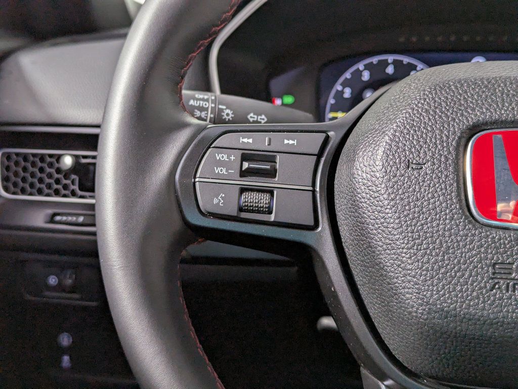 Used 2025 Honda Civic Type R image 29
