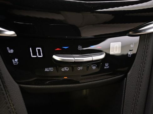 New 2025 Cadillac XT6 Sport image 30