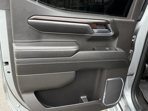 Used 2024 GMC Sierra 1500 SLT image 26