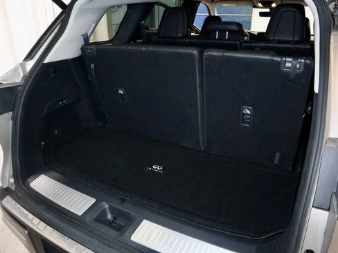 Used 2022 INFINITI QX60 Sensory w/ Vision Package image 15