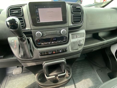 Used 2025 RAM ProMaster 2500 w/ U-Haul Equipment Group FWD image 26
