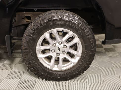 Used 2024 Chevrolet Silverado 1500 RST image 18