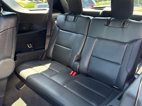 Used 2025 Ford Explorer ST-Line w/ Premium Package AWD/4WD image 17