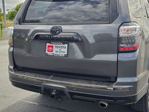 Used 2019 Toyota 4Runner Limited AWD/4WD image 13