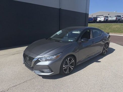 Used 2021 Nissan Sentra SR FWD image 3