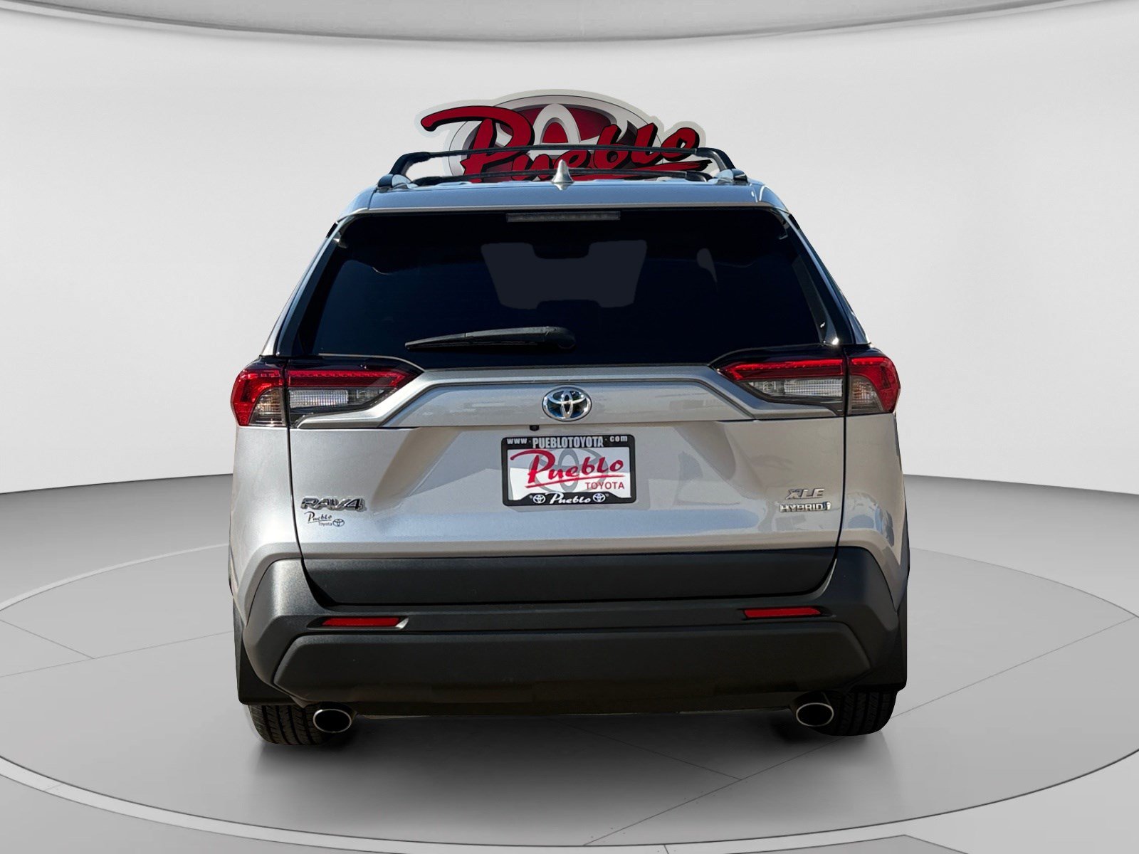 Used 2024 Toyota RAV4 XLE AWD/4WD image 4