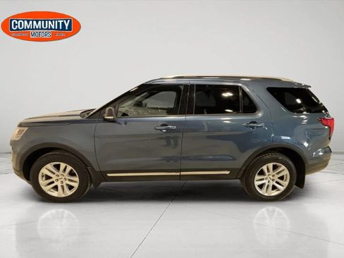 Used 2019 Ford Explorer XLT w/ Safe & Smart Package image 2
