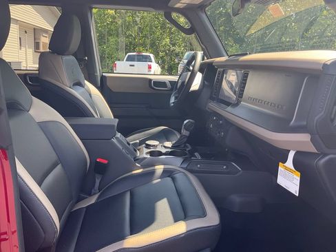 New 2026 Ford Bronco Big Bend AWD/4WD image 12