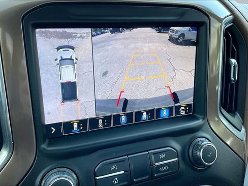 Used 2021 Chevrolet Silverado 2500 High Country w/ Z71 Off-Road Package AWD/4WD image 22