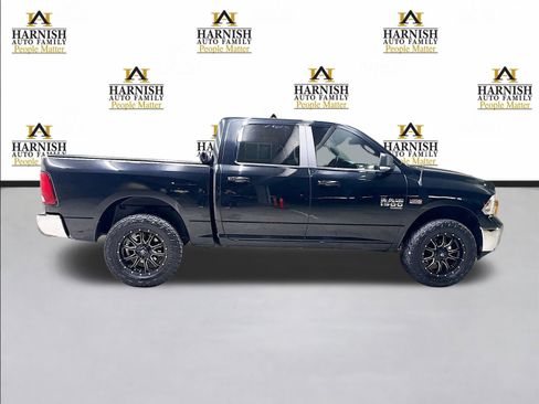 Used 2019 RAM 1500 Big Horn AWD/4WD image 5