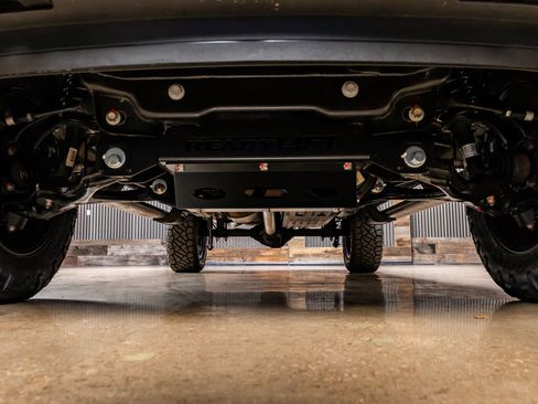 Used 2025 Ford F150 Lariat w/ Equipment Group 502A High image 15