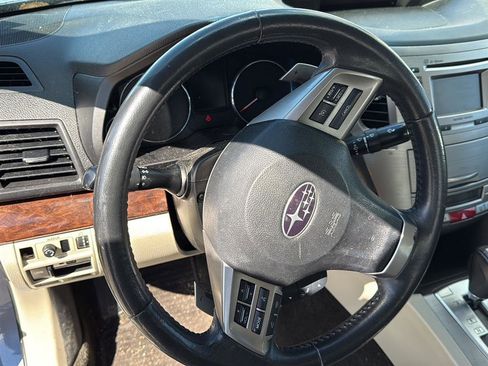 Used 2014 Subaru Legacy 2.5i Limited w/ Moonroof Package image 15