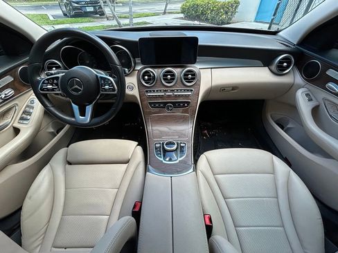 Used 2020 Mercedes-Benz C 300 Sedan image 10