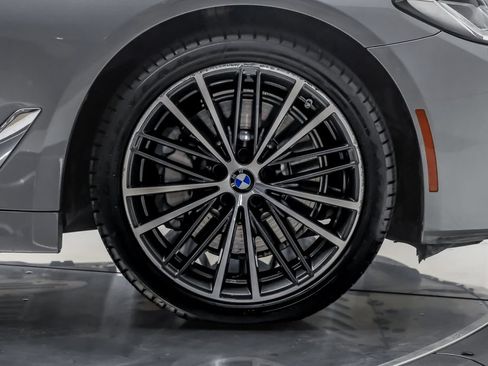 Used 2023 BMW 530i w/ Premium Package RWD image 55