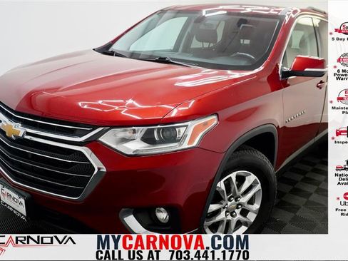 Used 2019 Chevrolet Traverse LT image 1