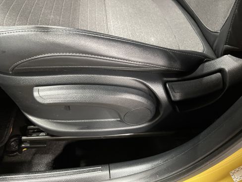 Used 2022 Kia Seltos S image 9