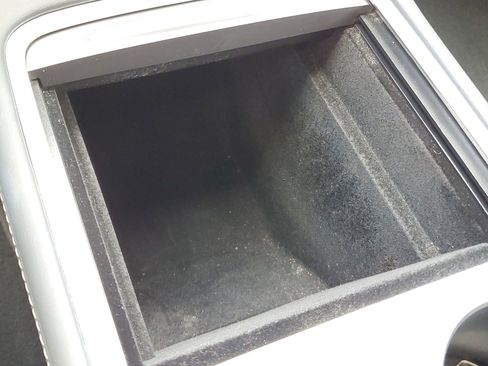 Used 2025 Tesla Model Y Long Range image 30