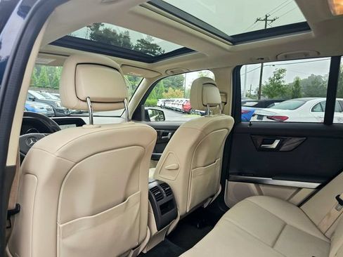 Used 2015 Mercedes-Benz GLK 350 4MATIC image 25