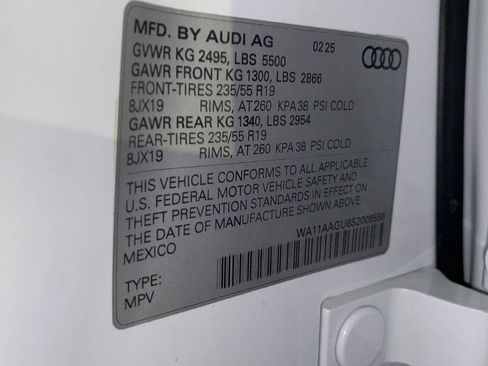 Certified 2025 Audi Q5 Premium w/ Convenience Package image 19