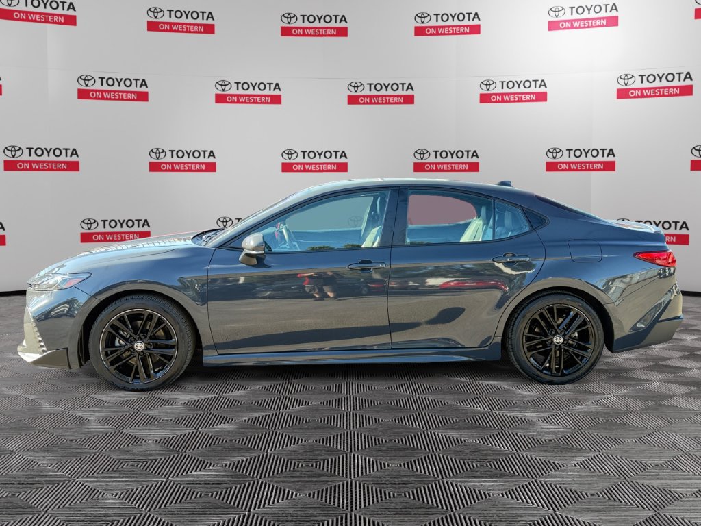 Certified 2025 Toyota Camry SE FWD image 8