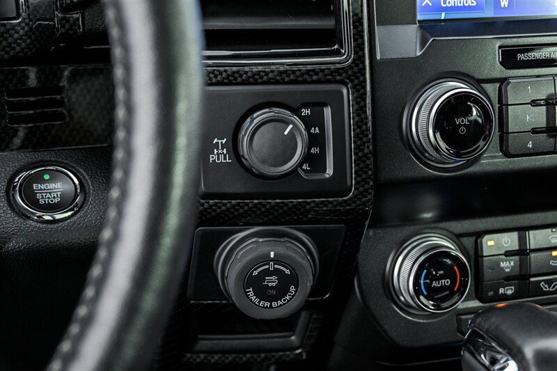 Used 2019 Ford F150 Lariat w/ Equipment Group 502A Luxury AWD/4WD image 24