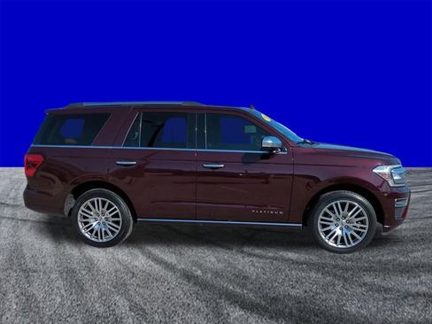 Certified 2024 Ford Expedition Platinum AWD/4WD image 3