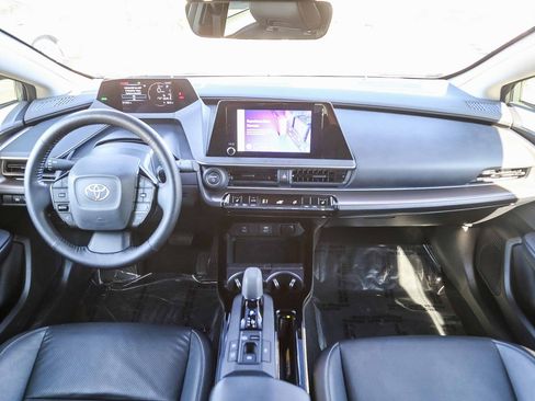 Certified 2023 Toyota Prius XLE image 11