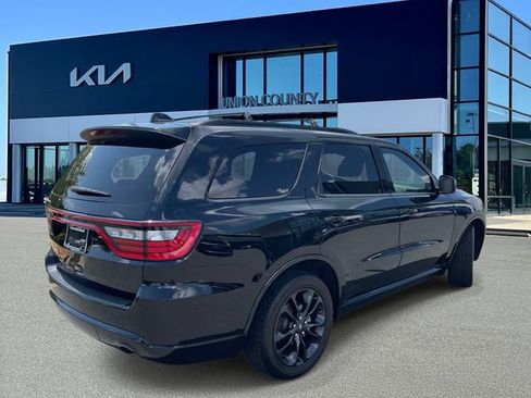 Used 2024 Dodge Durango SXT w/ SXT Blacktop Group RWD image 10