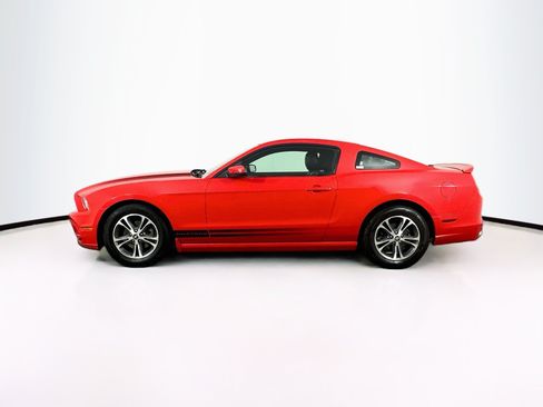 Used 2014 Ford Mustang Premium RWD image 4